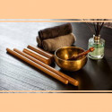 Anti-cellulite massage with bamboo and ginger oil